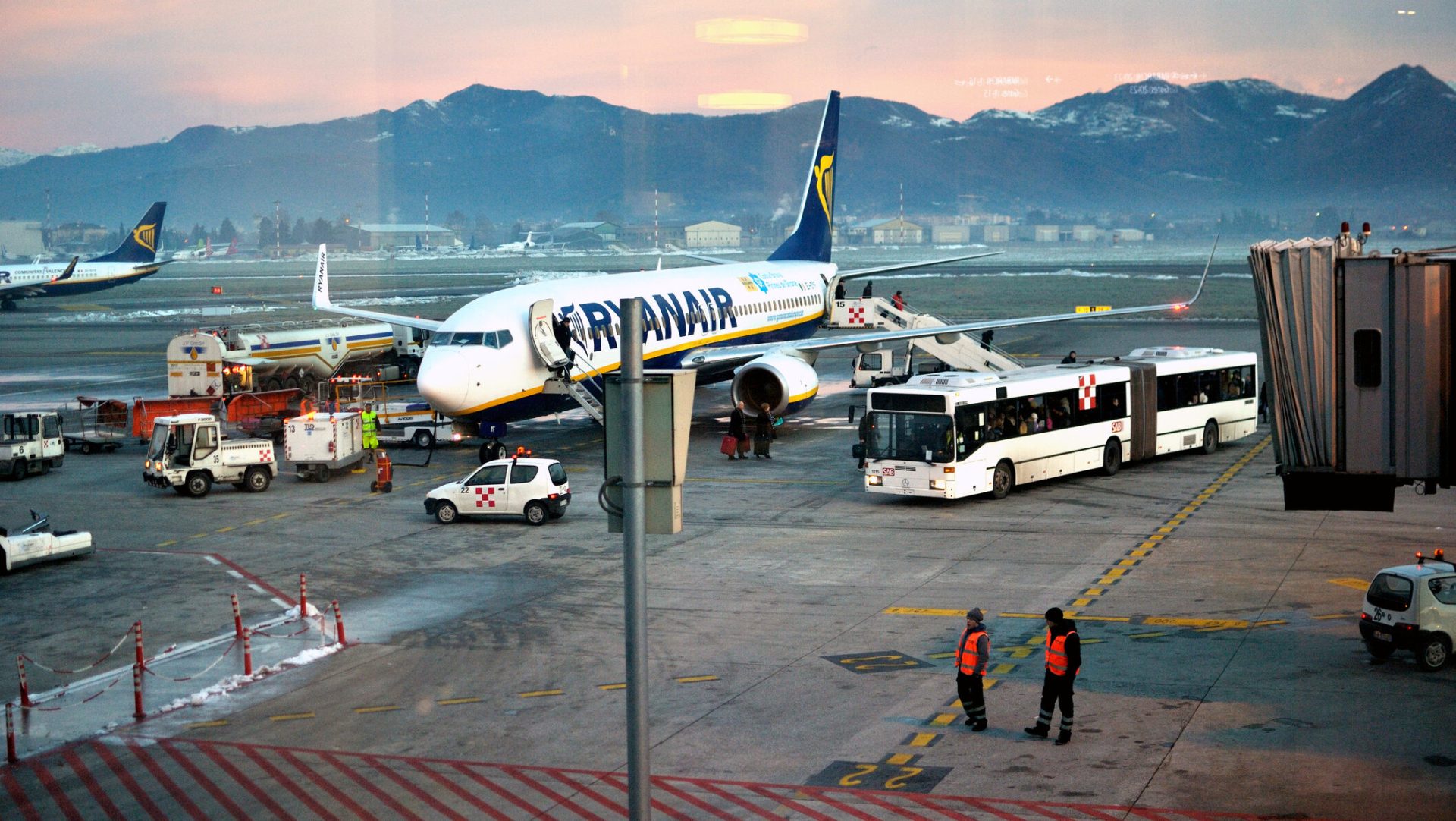 U.E. Pregătește plan de urgență: Evităm haosul în aviație și anulări de zboruri