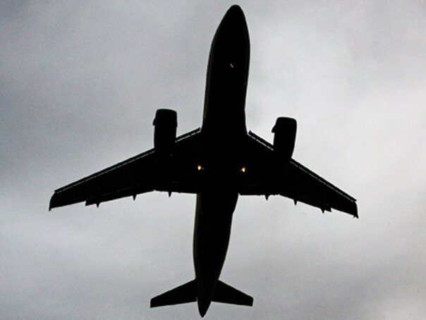 Mai puține avioane în România: Cerul, mai liber din cauza războiului