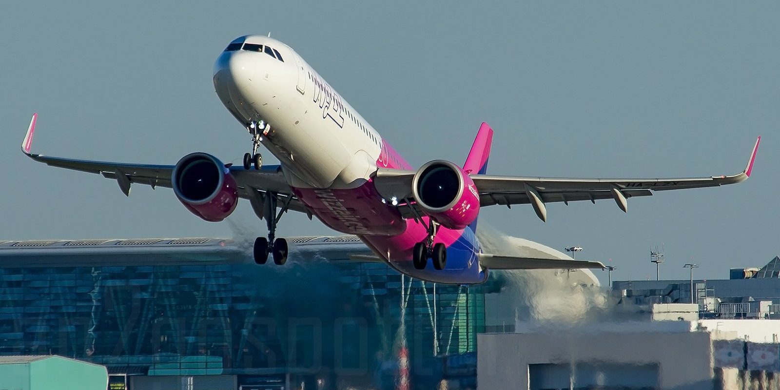Wizz Air dă lovitura: Zboruri noi din București spre Croația din iulie