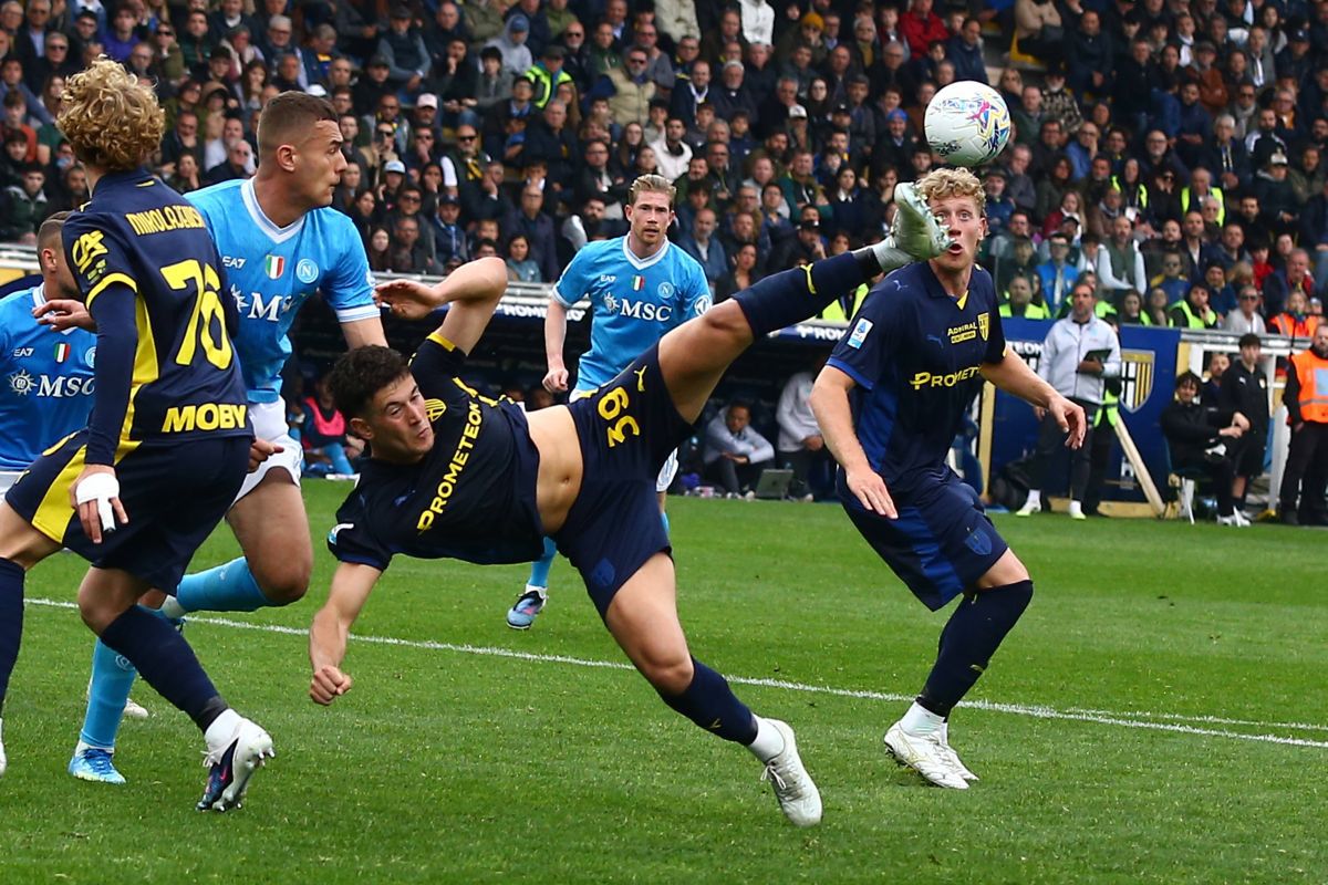 Și Napoli se poticnește. Interul lui Chivu, șansă uriașă în Serie A