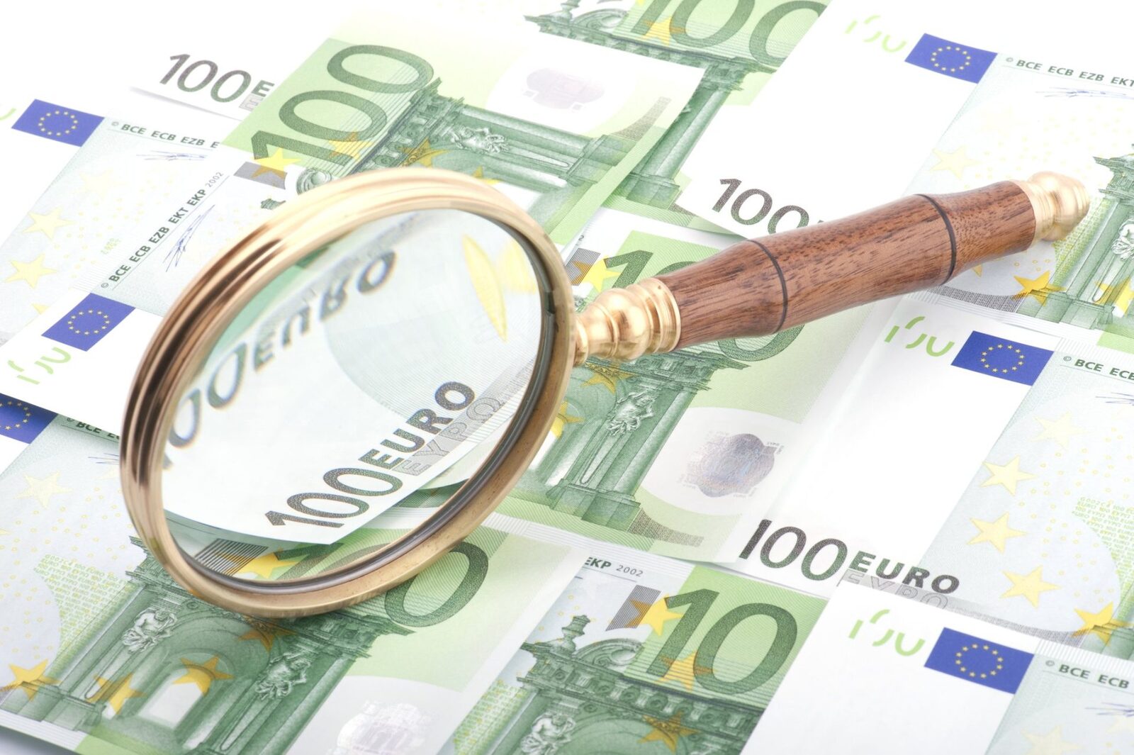 Aproape 400 milioane EUR pentru cercetare în România: Fonduri europene până în 2026