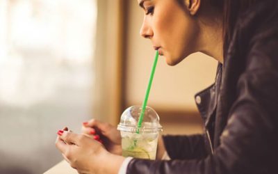 Ce să bei după Paște ca să-ți „resetezi” ficatul: Rețete naturale