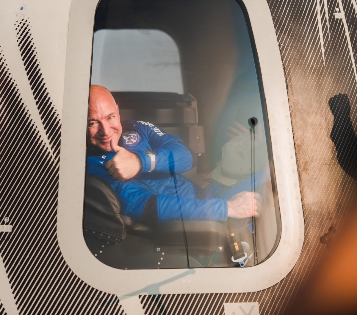 Blue Origin, eșec spațial: Racheta New Glenn trimite un satelit pe orbită greșită