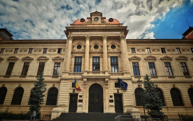 BNR: Războiul din golf schimbă calculele. Inflația urcă, dobânzile rămân mari până în noiembrie
