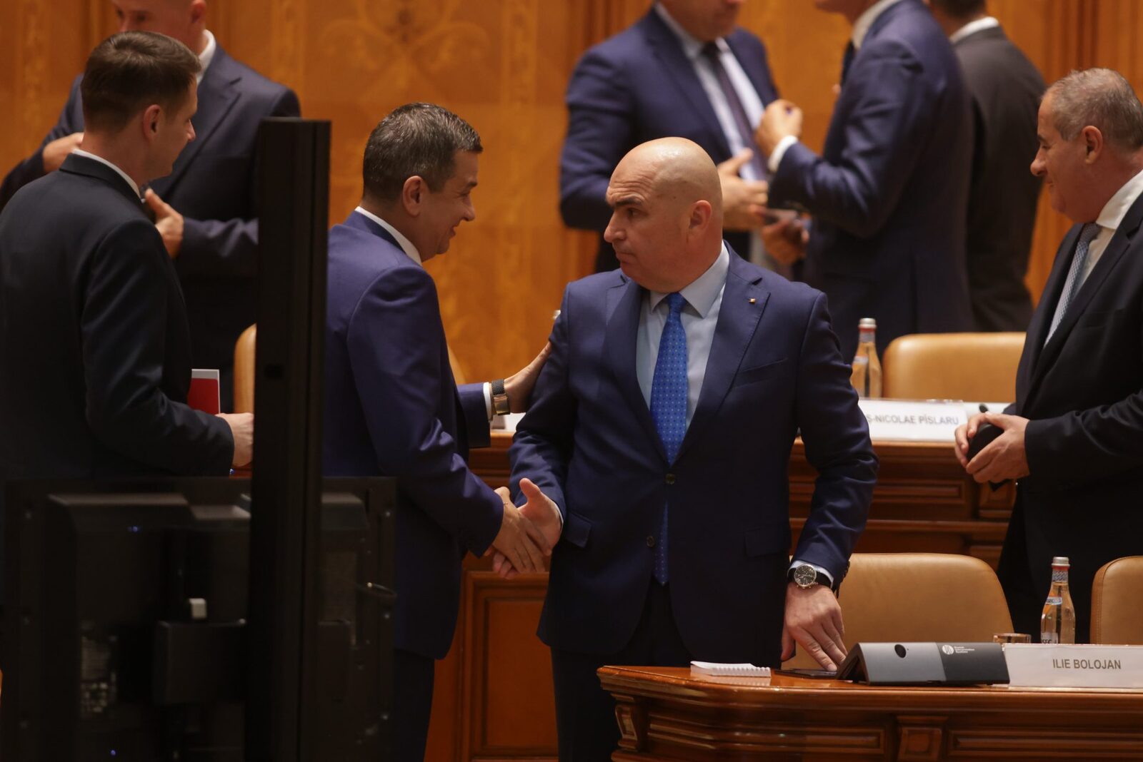 Bolojan: Nu am vorbit cu Grindeanu despre ruperea coaliției. Criza e posibilă