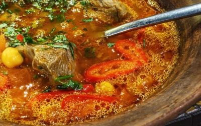 Cine NU are voie la miel de Paște: Avertismentul medicilor din România