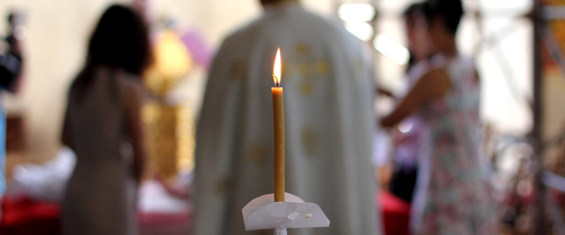 Exclusiv: Botezul, mărul discordiei în primele secole creștine