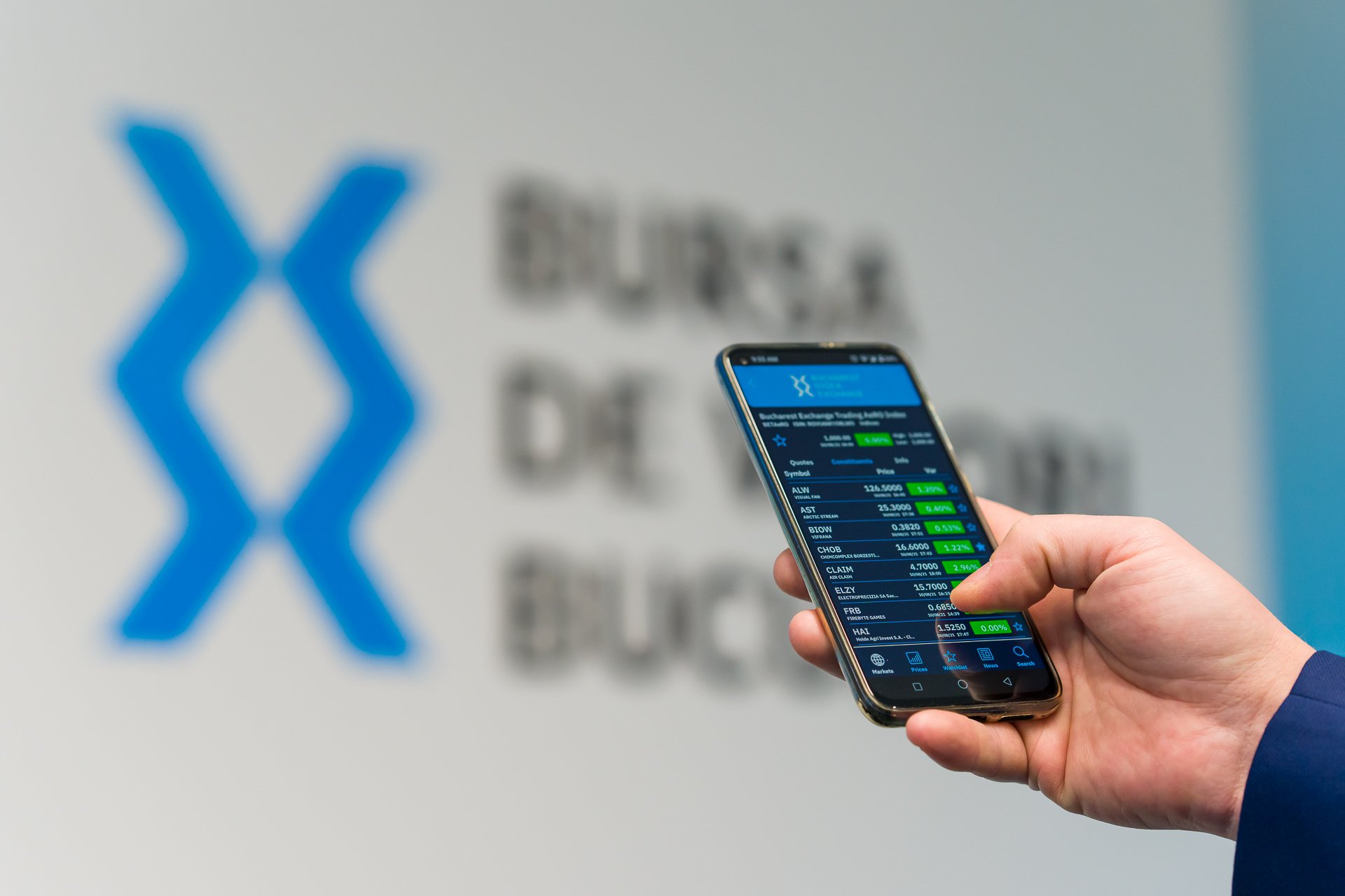 Bucureștiul sfidează Europa: Bursa urcă 1%, nuclearelectrica în prim-plan, sphera explodează
