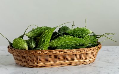 Castravetele amar, un aliat neașteptat în lupta cu diabetul și colesterolul