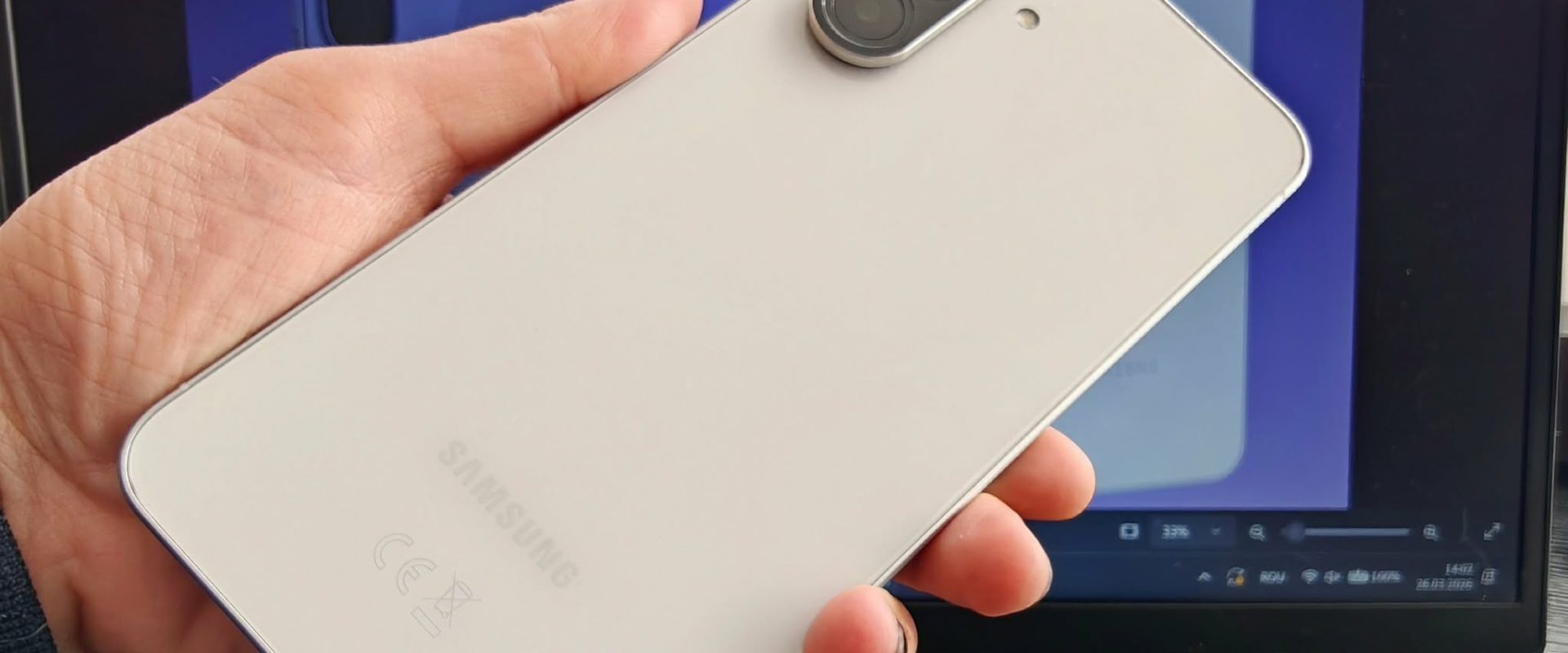 Android te-a lăsat fără butonul de power? Cum îl recuperezi ușor