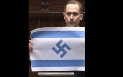 Deputat de extremă arată steag israelian cu svastică în parlamentul polonez