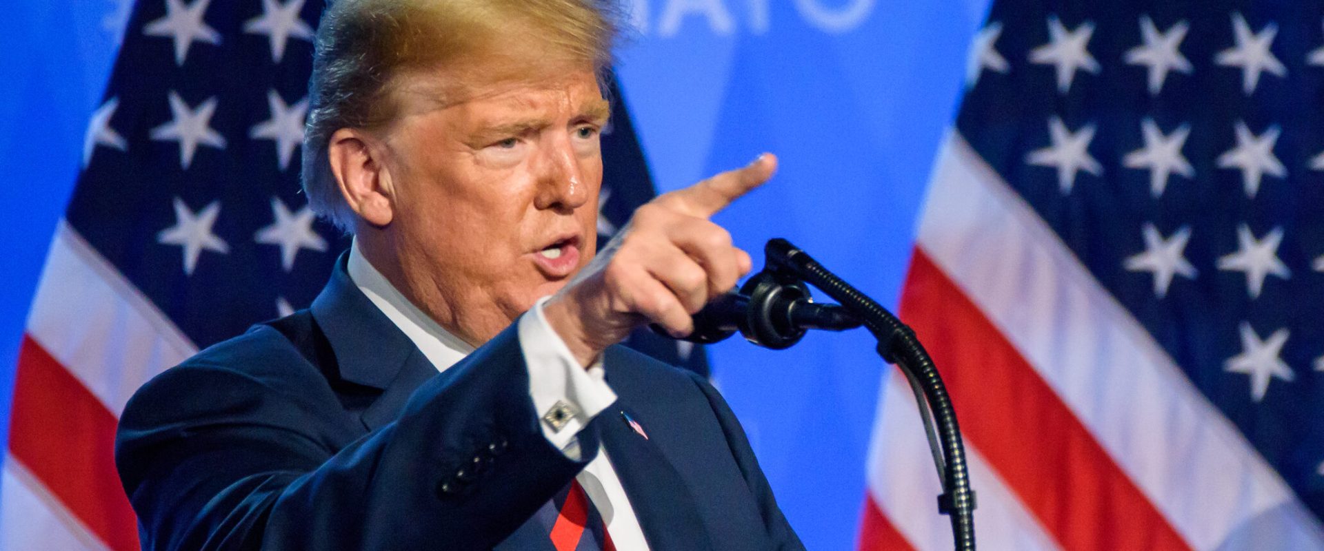 Trump ordonă: Marina SUA blochează strâmtoarea Hormuz, oprește navele!