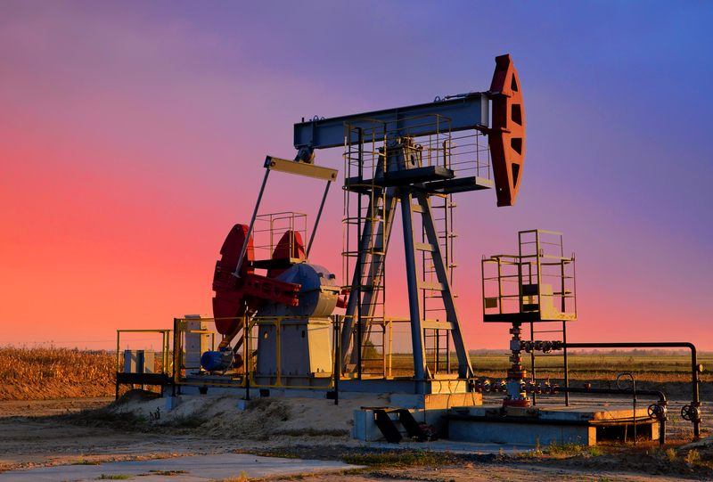 Petrolul azi costă o avere, dar acum 6 ani se dădea gratis