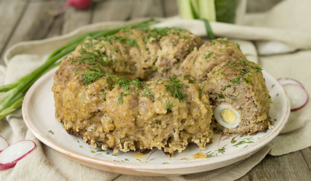 Cât se fierb măruntaiele pentru drob? Secretul bucătăreselor din România