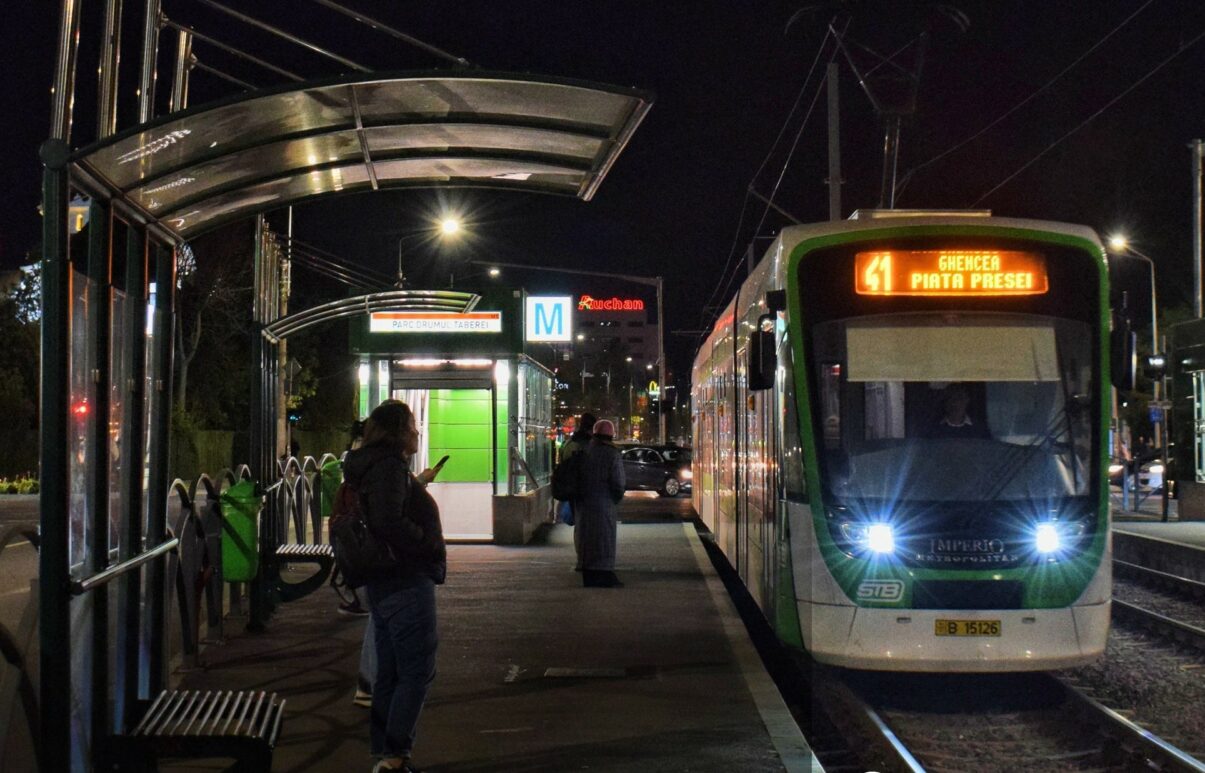 Programul RATB de paște în București: Cum circulă tramvaiele și autobuzele