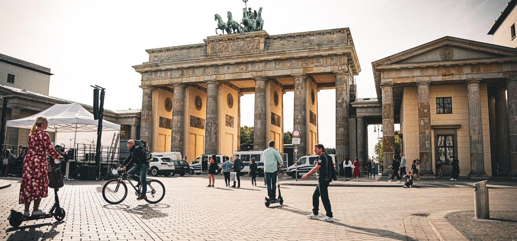 Berlin: Turiștii, recompensați pentru colectarea deșeurilor