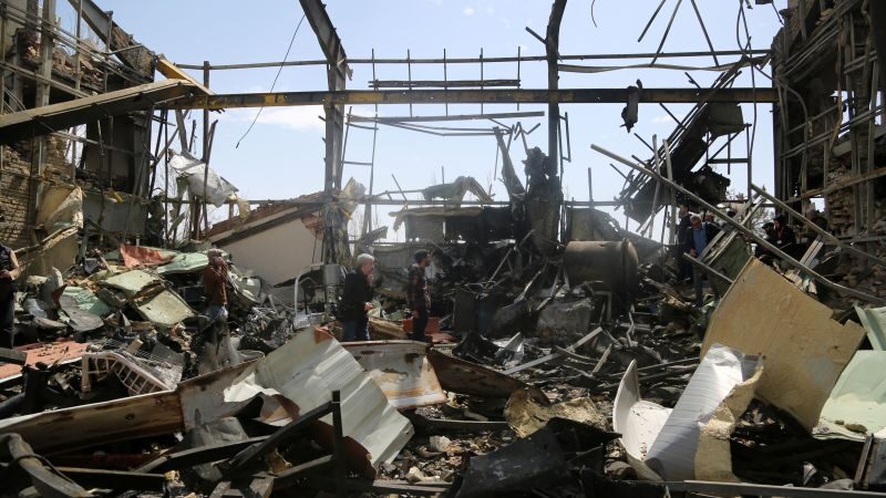 Alertă live: Război în Iran, forțe SUA salvează un membru al echipajului f-15, zice Trump