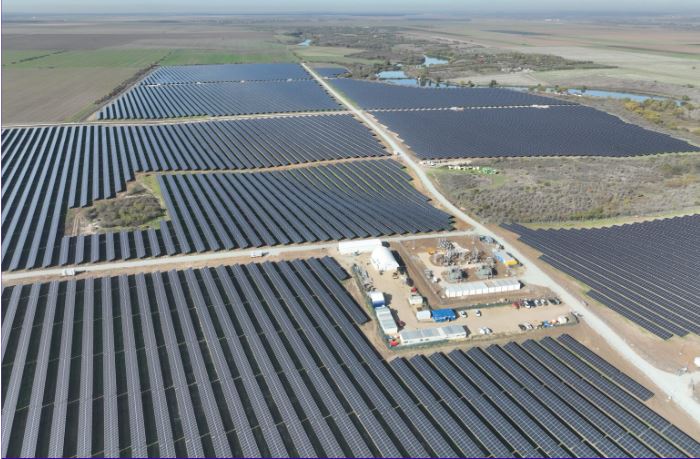 Finalizare în mare: Un parc fotovoltaic imens, aproape de București, gata-gata să producă energie