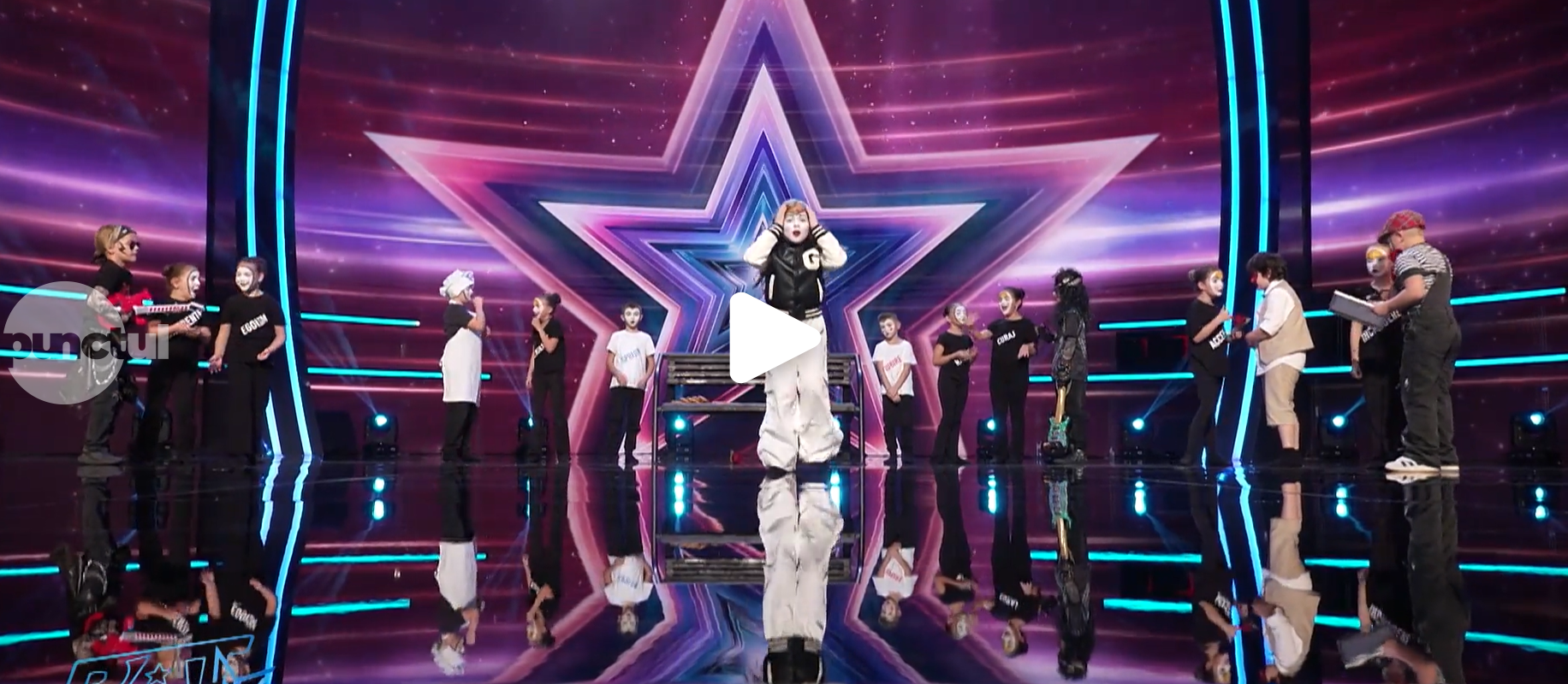 Micii artiști din Reghin, explozie de emoții la „Românii au talent”