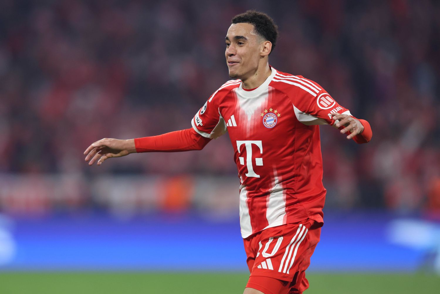 Musiala, record la CL: Bayern, pe val cu noua senzație