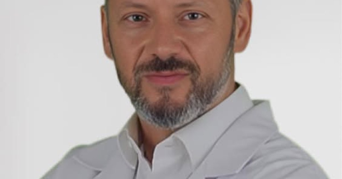 Escrocherie medicală la malul mării: Neurochirurgul fals profesor de Stanford, tun de mii de euro