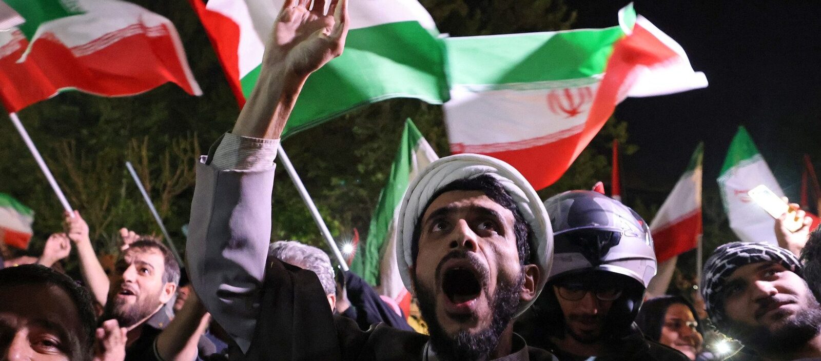 Peste 14 milioane de iranieni, gata să moară pentru țară, anunță președintele din Iran