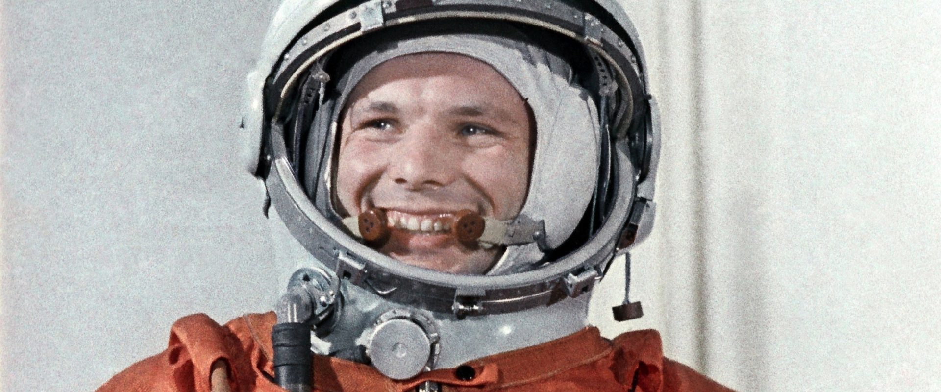 Marea zi a zborului: 12 aprilie, Ziua Cosmonauticii și a Aviației