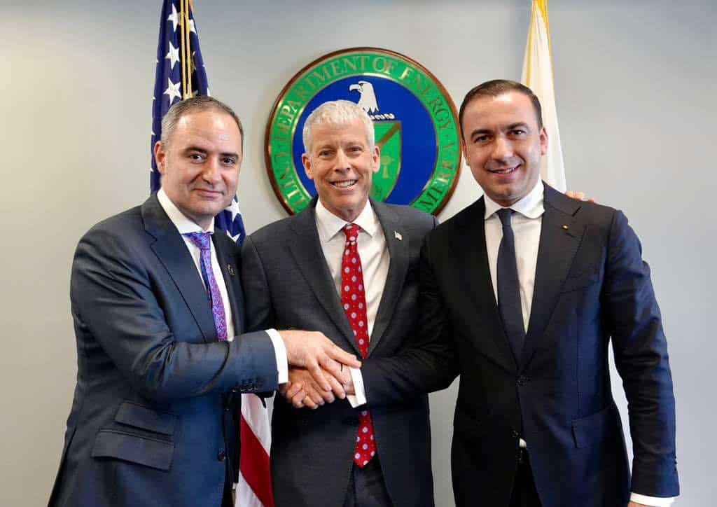 Miniștrii români, la Washington: 500 de milioane dolari de la Banca Mondială pentru gaze