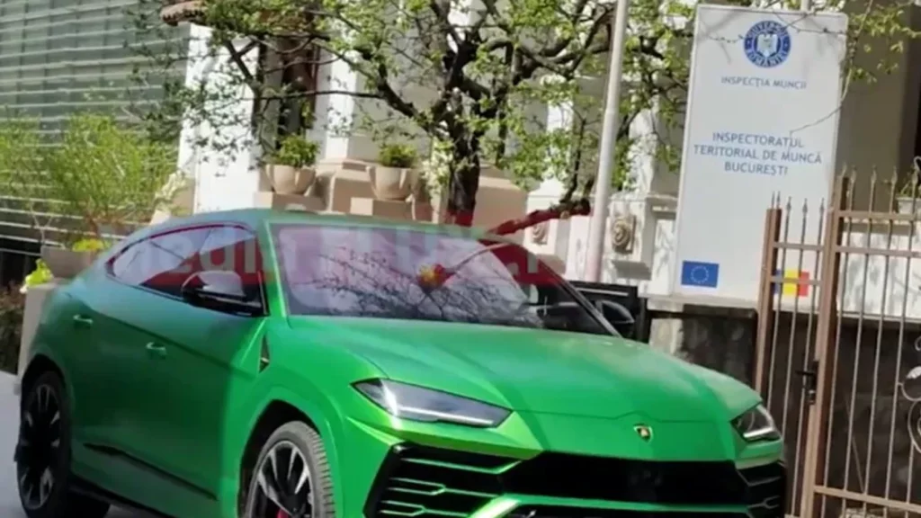 Aroganță pe bani: Cu Lamborghini la ITM. Ce căuta acolo?