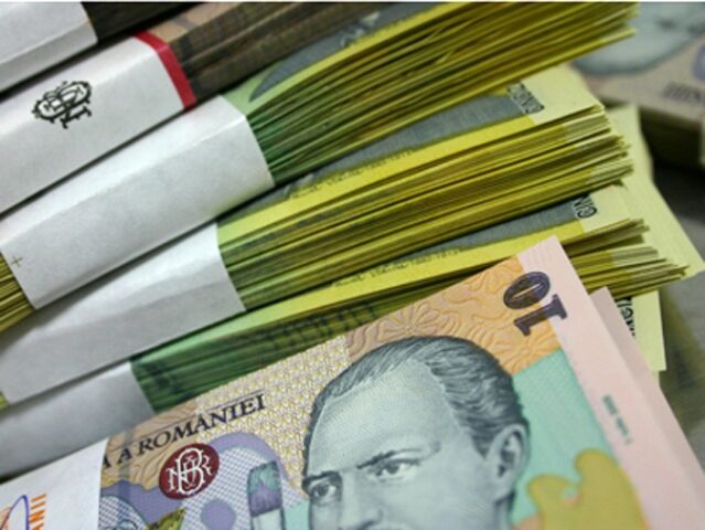 București: Lichiditatea băncilor scade! ROBOR urcă, pe fondul crizei din Iran