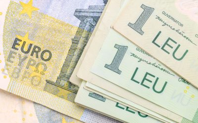 Leul, „victima” politicienilor: Deceniul de deprecieri, oglindă a crizelor din România