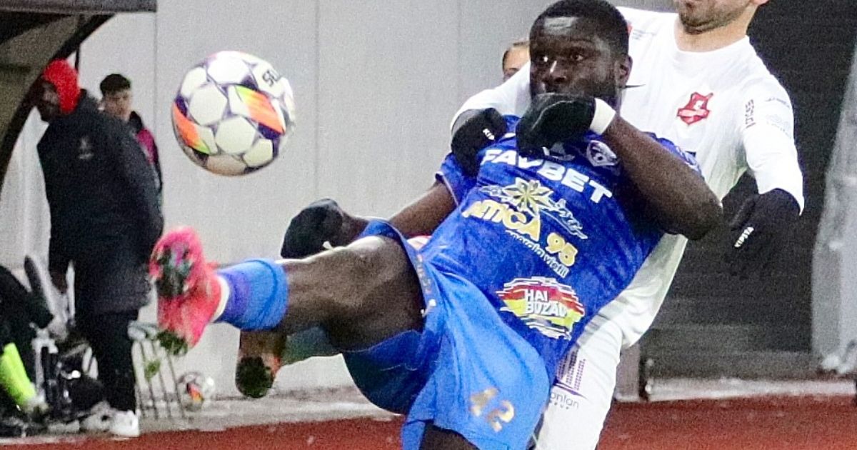 Bani irosiți în fotbal: Salarii de 10.500 € lunar, la echipa retrogradată!