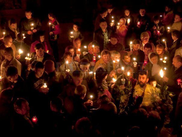 Ziarul Financiar: Paște fericit, pace și sănătate, oriunde-ați fi