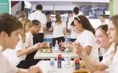 Marea Britanie: Zahărul și prăjelile, interzise în școli. Copiii, protejați de obezitate