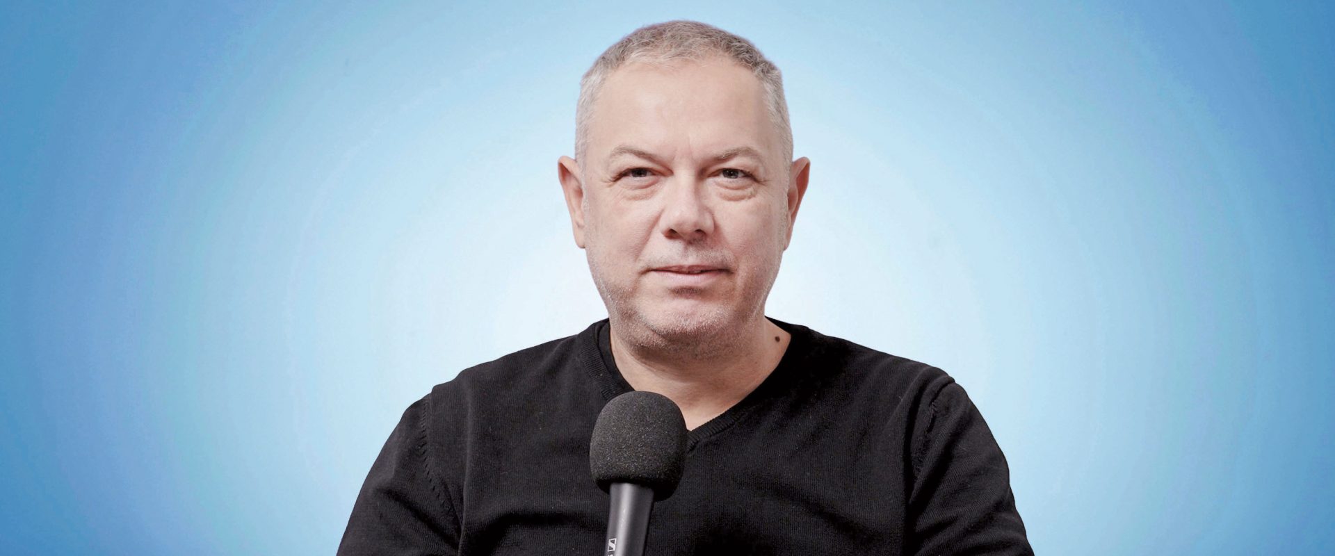 Cum gestionezi un coworking FĂRĂ recepție? Aplicația-minune care simplifică totul