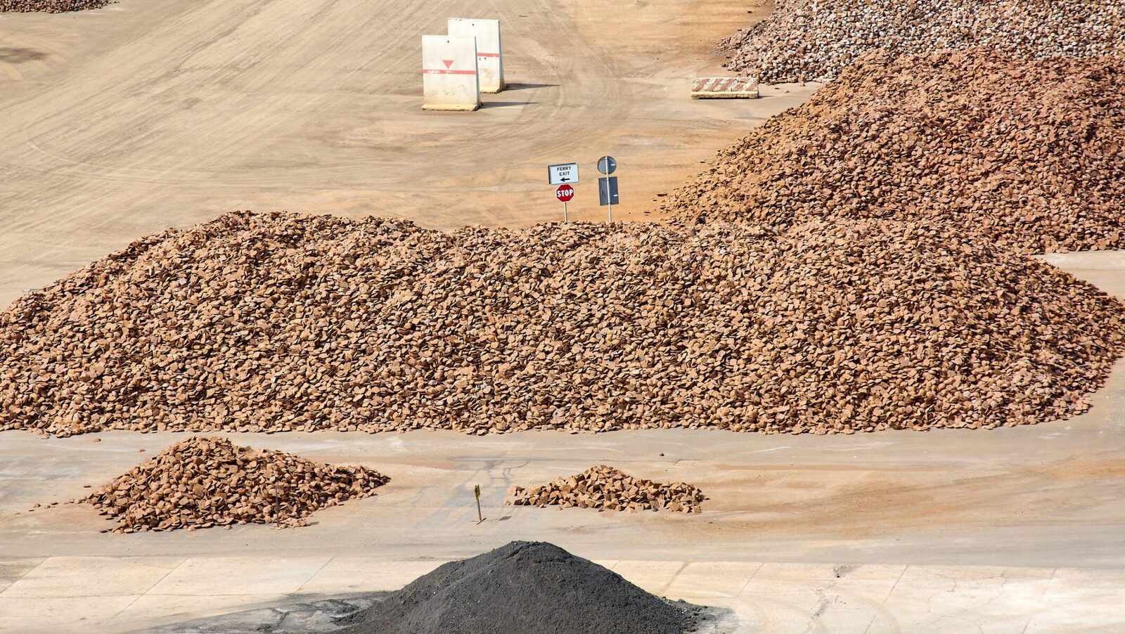 UE lovește cu platforma pentru minerale: Europa scapă de China