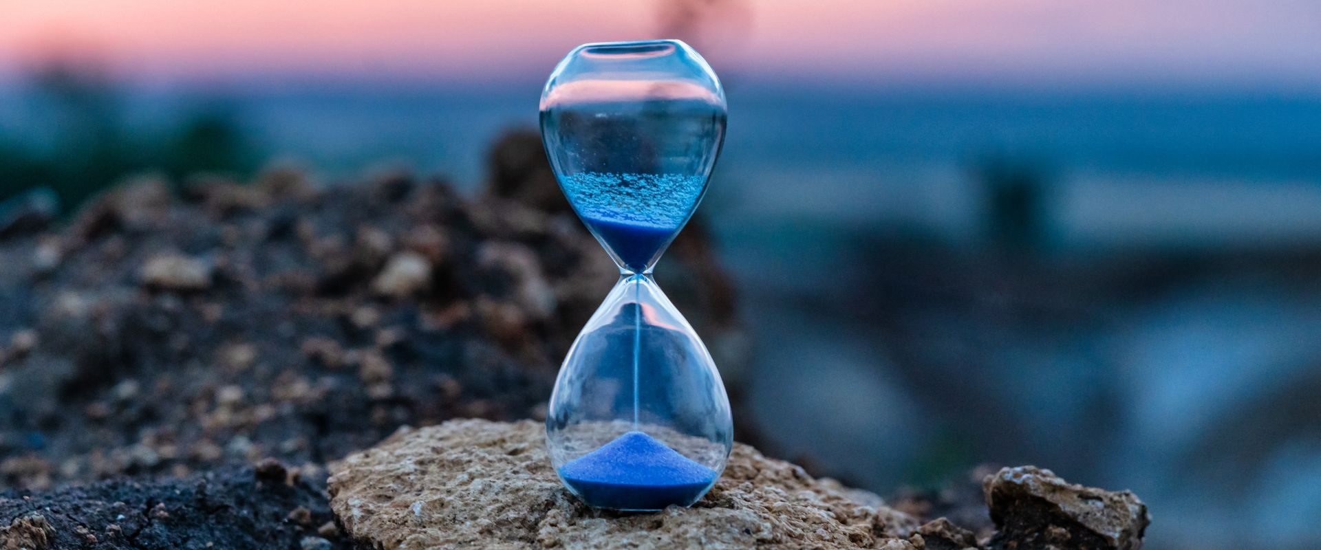 Ceasurile atomice pot dezvălui misterul timpului cuantic