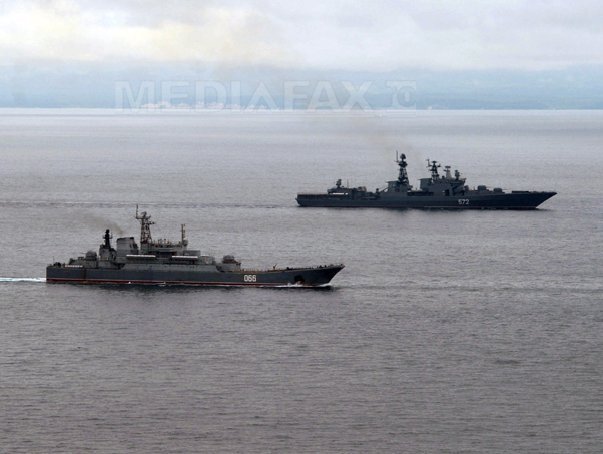 Blocaj în Hormuz: Sute de petroliere stau pe loc. Scumpiri la pompă și-n toată Europa?