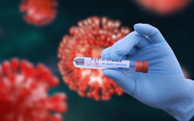 Noua variantă COVID-19 face ravagii în Franța: Ce riscuri ne paște