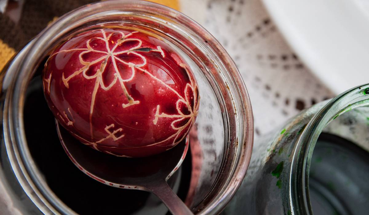 Ouăle roșii versus colesterol: Mit sau realitate? Experții tranșează