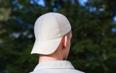 De ce unii poartă șapcă mereu? Psihologii dezvăluie secretele lui Donald Trump