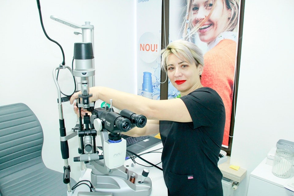 Probleme de vedere persistente: Optissima dezvăluie cauzele și tratamentele