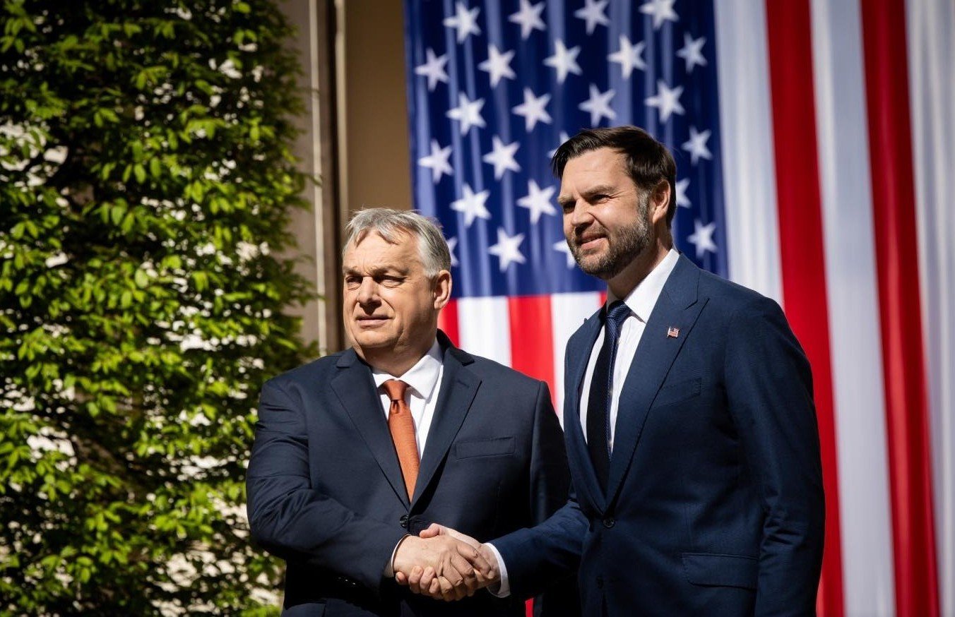 Vance, cu acuze dure la adresa UE, la Budapesta, în vizită oficială