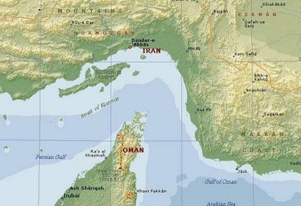 Iran: Navele din Irak au liber la trecerea prin strâmtoarea hormuz