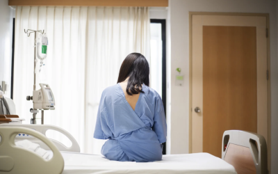 Recuperarea postoperatorie: Plimbarea rapidă reduce zile de spitalizare în România