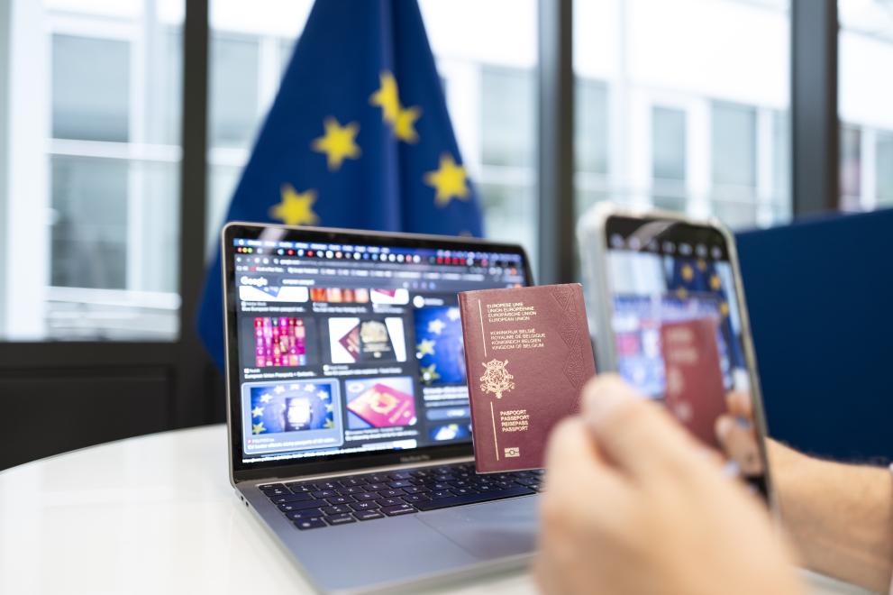 Portofelul digital european: Siguranță în era noii identități UE? Riscuri mari pentru cetățeni