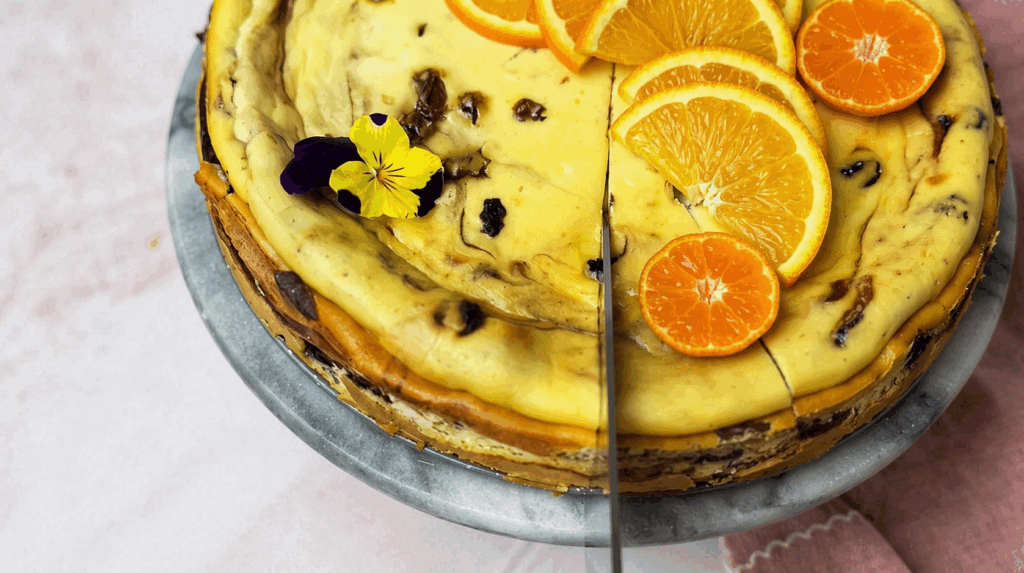 Deliciu cremos cu brânză și portocale: Desertul Rapid, perfect pentru weekend