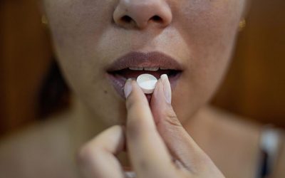 Un medicament uzual crește cu 71% riscul bolilor de inimă