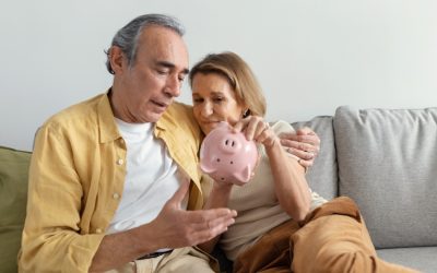 Pensionarii, loviți crunt de inflație: Pierd 240 de lei lunar!