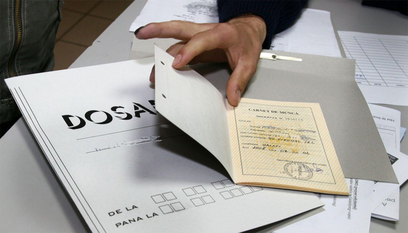 Pensie de RUȘINE: Cât ia un român cu salariul minim după ani de muncă